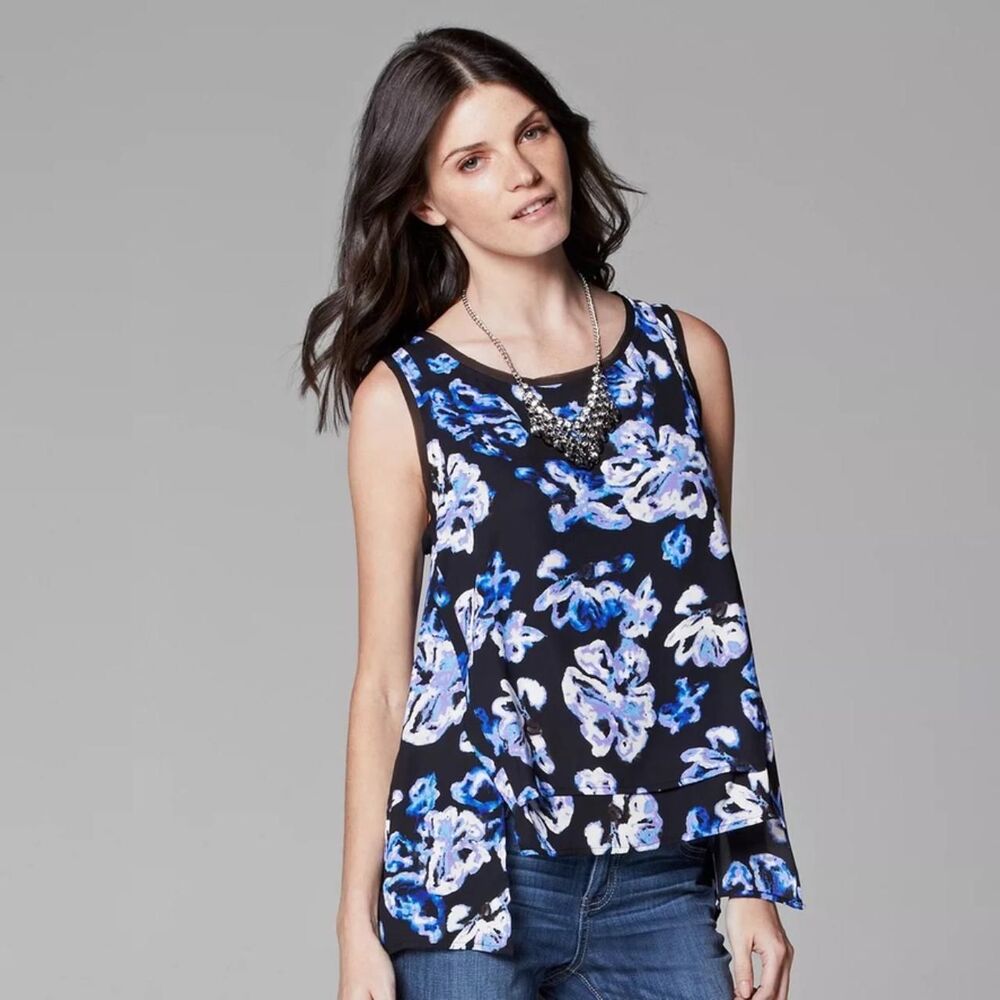Simply Vera Vera Wang | Petite Blue and Black Floral Sleeveless Blouse | PL
